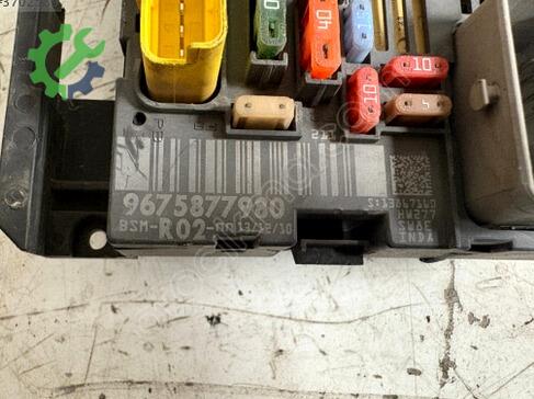 Citroen C5 Sigorta Kutusu 9675877980 çıkma parça