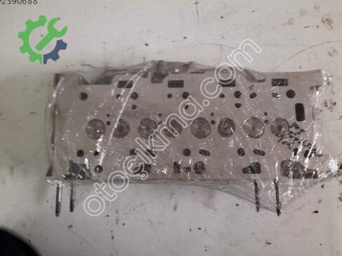 Citroen C5 Silindir Kapağı çıkma parça