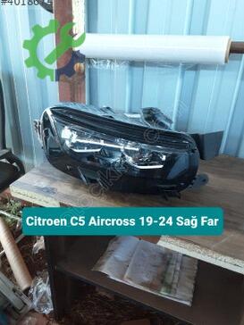 Citroen C5 Sağ Ön Far çıkma parça