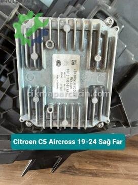 Citroen C5 Sağ Ön Far 19-24 çıkma parça