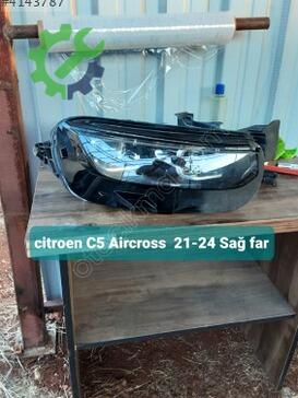 Citroen C5 Sağ Ön Far çıkma parça