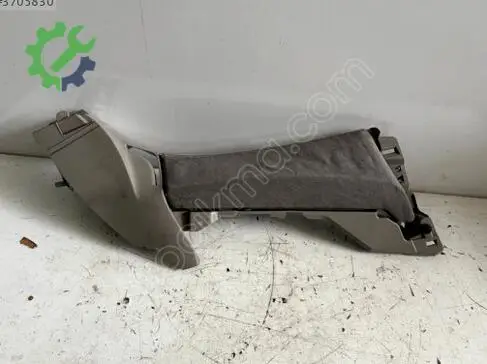 Citroen C5 Bakalit çıkma parça