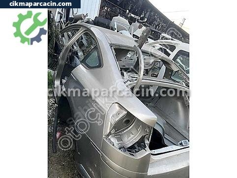 Citroen C5 Sol Arka Çamurluk çıkma parça