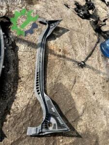 Citroen C5 2010-2011 Ön Cam Izgarası Çıkma
