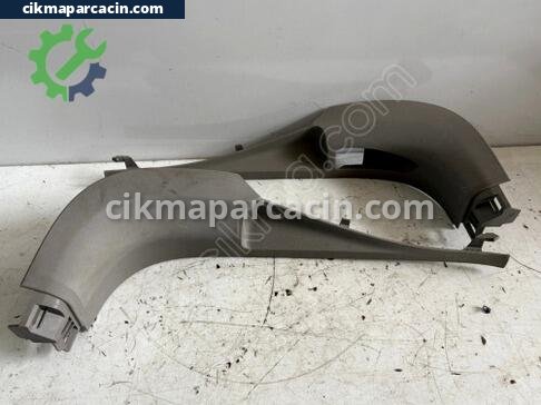 Citroen C5 Bakalit çıkma parça
