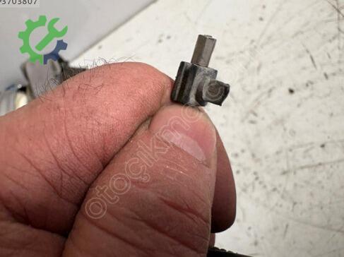Citroen C5 Kaput Açma Teli çıkma parça