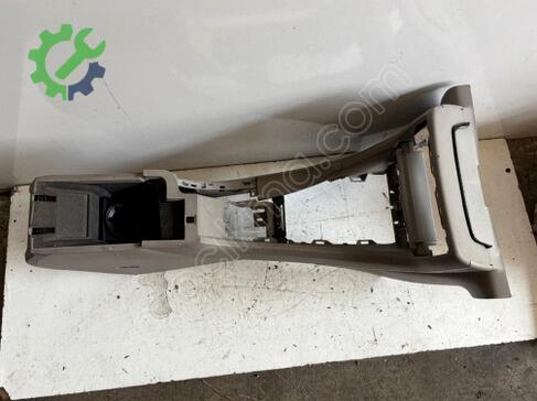 Citroen C5 Orta Konsol çıkma parça