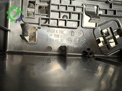 Citroen C5 Sigorta Kutusu çıkma parça