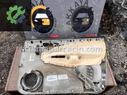 Citroen C5 Kapı Döşemesi çıkma parça