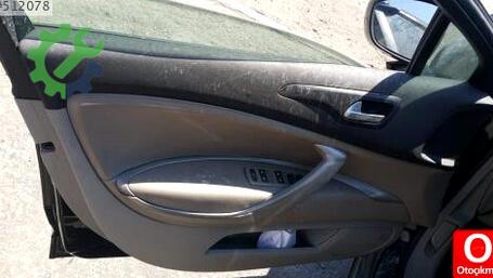 Citroen C5 Kapı Döşemesi çıkma parça