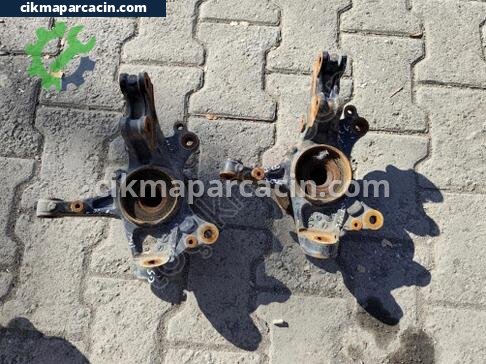 Citroen C5 Sol Taşıyıcı çıkma parça