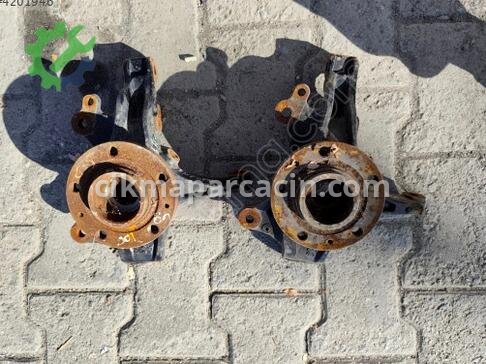 Citroen C5 Sol Taşıyıcı çıkma parça