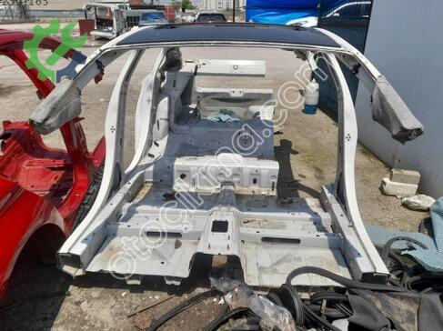 Citroen C5 Sağ Arka Çamurluk çıkma parça