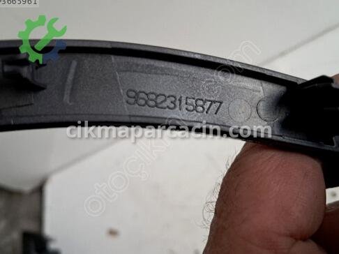 Citroen C5 Torpido Çıtası çıkma parça