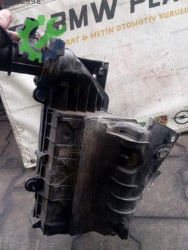 Citroen Nemo Hava Filtresi Kutusu çıkma parça