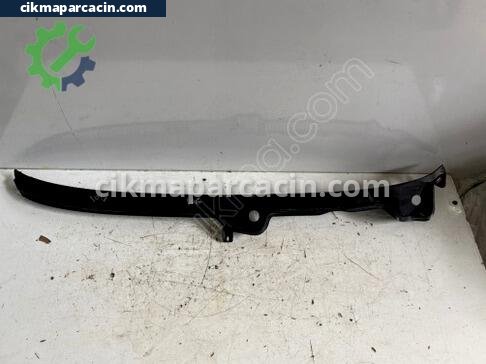 Citroen Saxo Ön Cam Izgarası çıkma parça