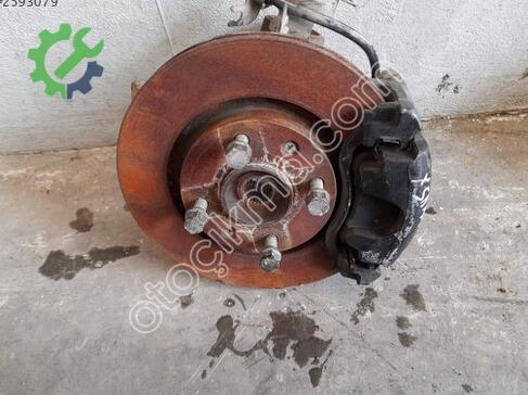 Citroen Xsara Sağ Ön Taşıyıcı çıkma parça
