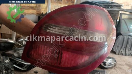 Nissan Almera Sol Arka Stop çıkma parça