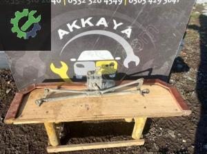 Clio 1 Silecek Mekanizması Orjinal Çıkma