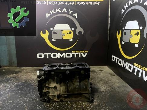 Renault Clio Yarım Motor çıkma parça