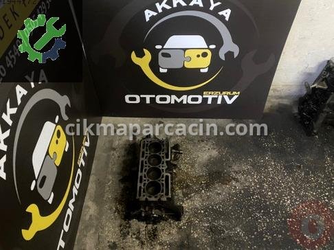 Renault Clio Yarım Motor çıkma parça