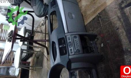 Renault Clio Torpido çıkma parça