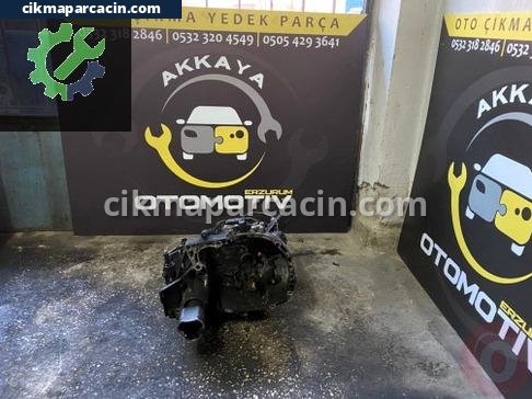 Renault Clio Şanzıman Komple çıkma parça