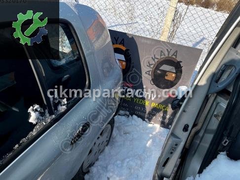 Renault Clio Sol Arka Çamurluk çıkma parça