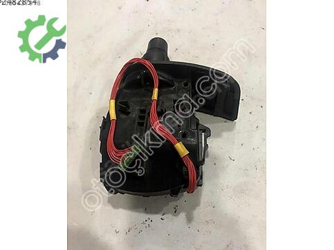Renault Clio Sinyal Kolu çıkma parça