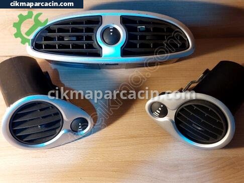 Renault Clio Havalandırma Izgaraları çıkma parça