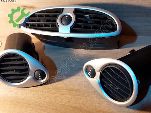 Renault Clio Havalandırma Izgaraları çıkma parça