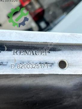 Renault Clio Sağ Ön Çamurluk çıkma parça