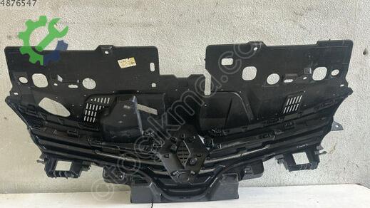Renault Clio Ön Panjur 622562901R çıkma parça