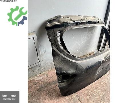 Renault Clio Bagaj çıkma parça