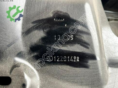 Renault Clio Bagaj 901229142R çıkma parça