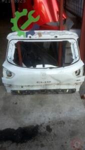 clio 4 çıkma bagaj kapağı