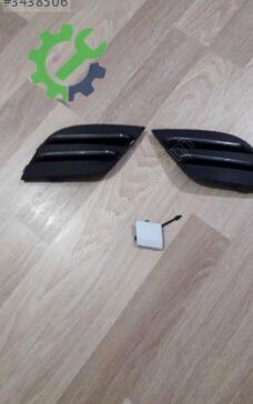 Renault Clio Çeki Demir Kapağı çıkma parça