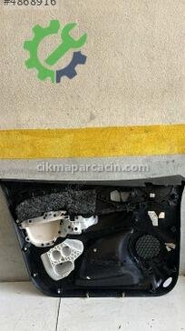 Renault Clio Kapı Döşemesi 1732128X çıkma parça