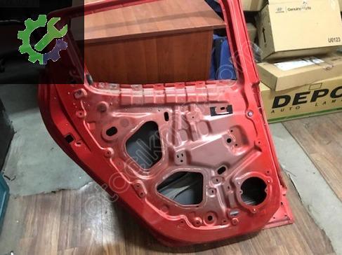 Renault Clio Sol Arka Kapı 821012089R çıkma parça