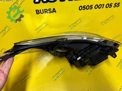 Renault Clio Sol Ön Far 260601381R çıkma parça