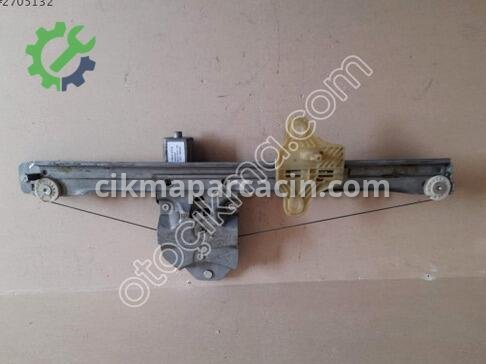 Renault Clio Sol Ön Cam Krikosu 807018534R çıkma parça