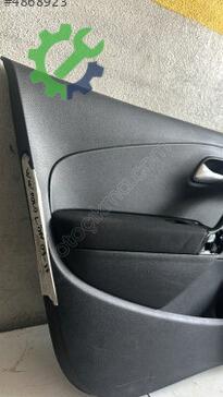 Renault Clio Kapı Döşemesi 809019394R çıkma parça
