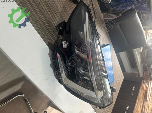 Renault Clio LED Far çıkma parça