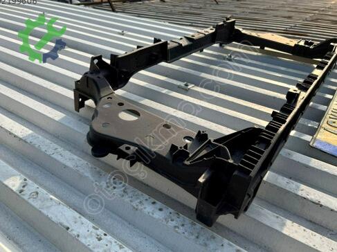 Renault Clio Ön Panel 625009467R çıkma parça