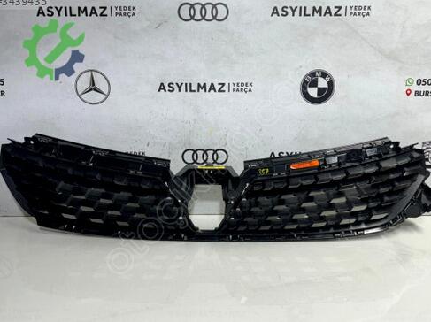Renault Clio Ön Panjur çıkma parça