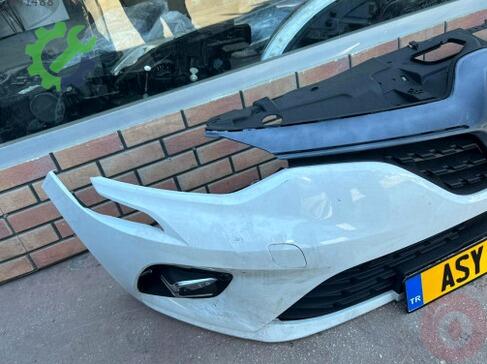 Renault Clio Ön Tampon çıkma parça