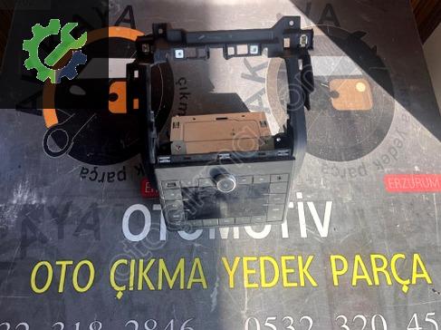 Renault Clio Teyp çıkma parça