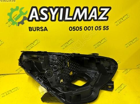 Renault Clio Sağ Far Kasası çıkma parça