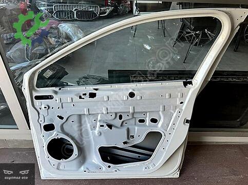 Mazda 5 Sağ Ön Kapı çıkma parça