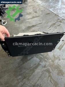 CLİO 5 TORPİDO KAPAĞI HATASIZ ORJİNAL ÇIKMA
